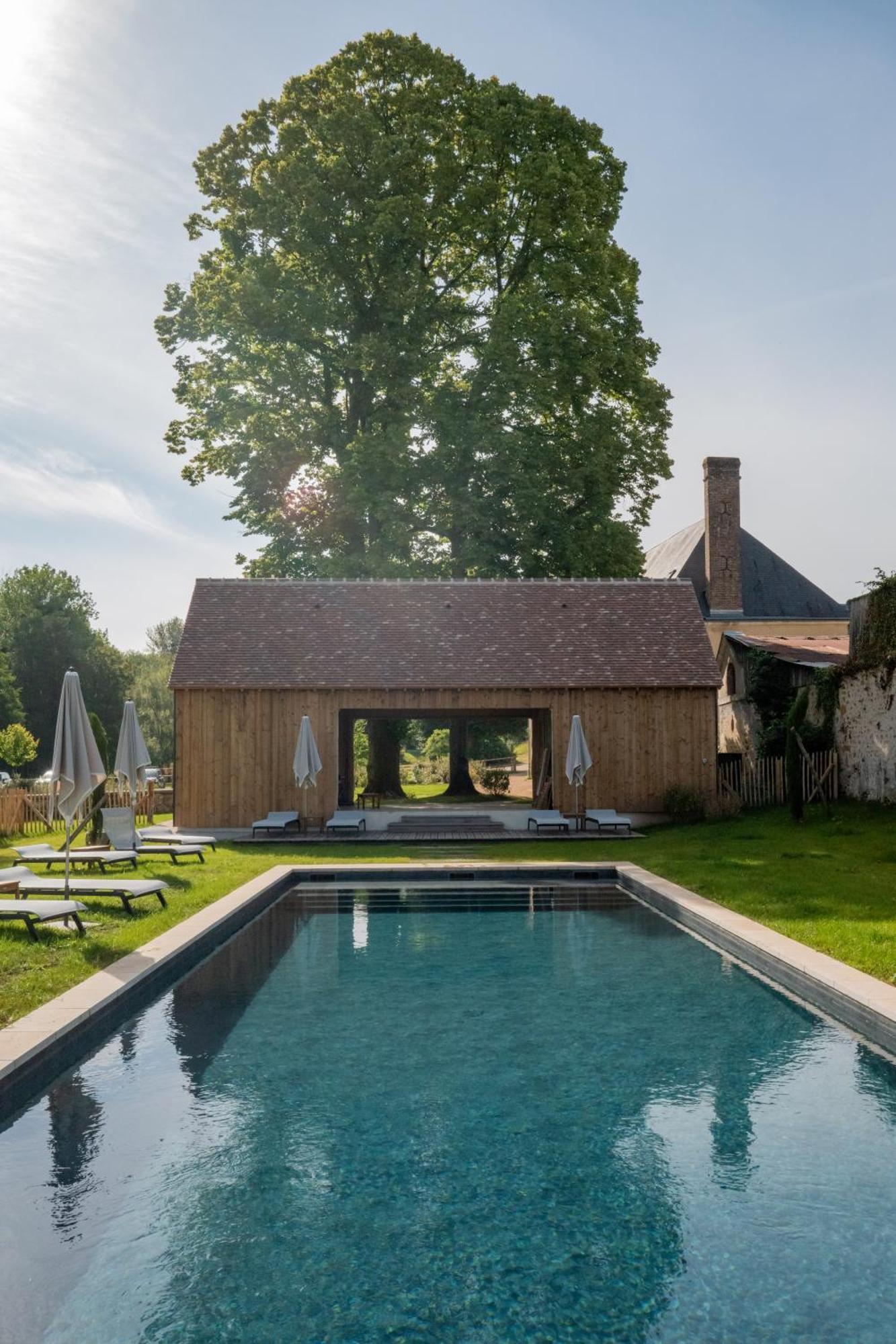 Hotel Les Pres Saint-Hilaire-le-Chatel Dış mekan fotoğraf